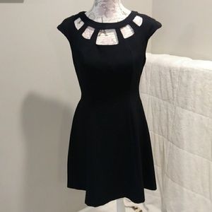 Black Vince Camuto Dress w. Cut Out Neck Dress